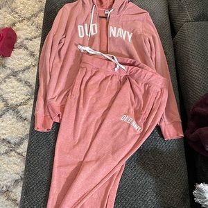 Old Navy Sweat Suit Size Large